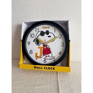 Peanuts Snoopy Joe Cool Wall Clock Unisex 10in Black New Joe Cool Graphic